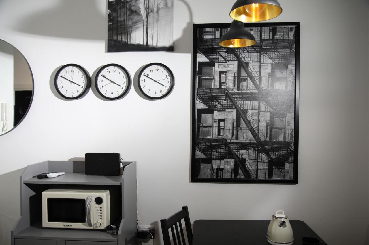 Liberty Apartment Бари Экстерьер фото
